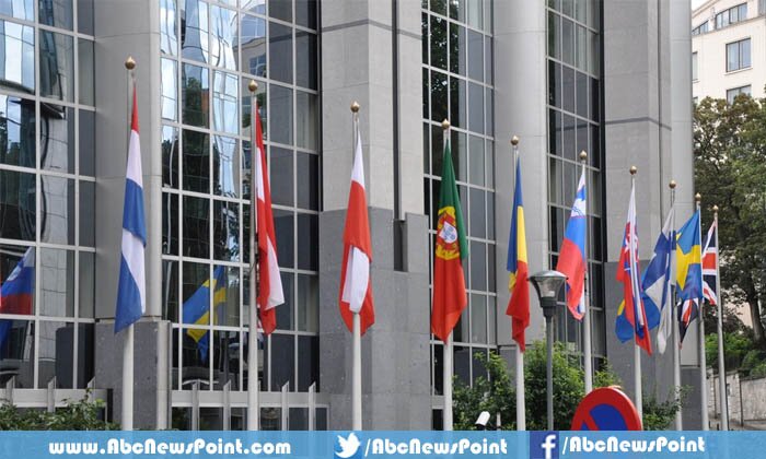 The-European-Parliament-Boot-Button-On-Palestine