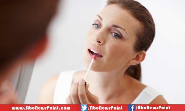 Top-10-Simple-Ways-To-Beautify-Your-Face-Avoid-Makeup