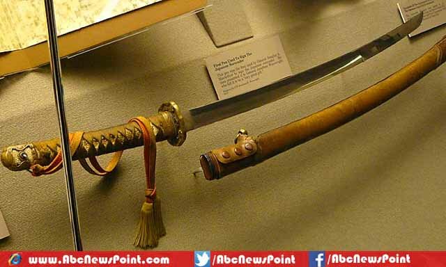 Top 10 Famous and Deadly Swords in The World History